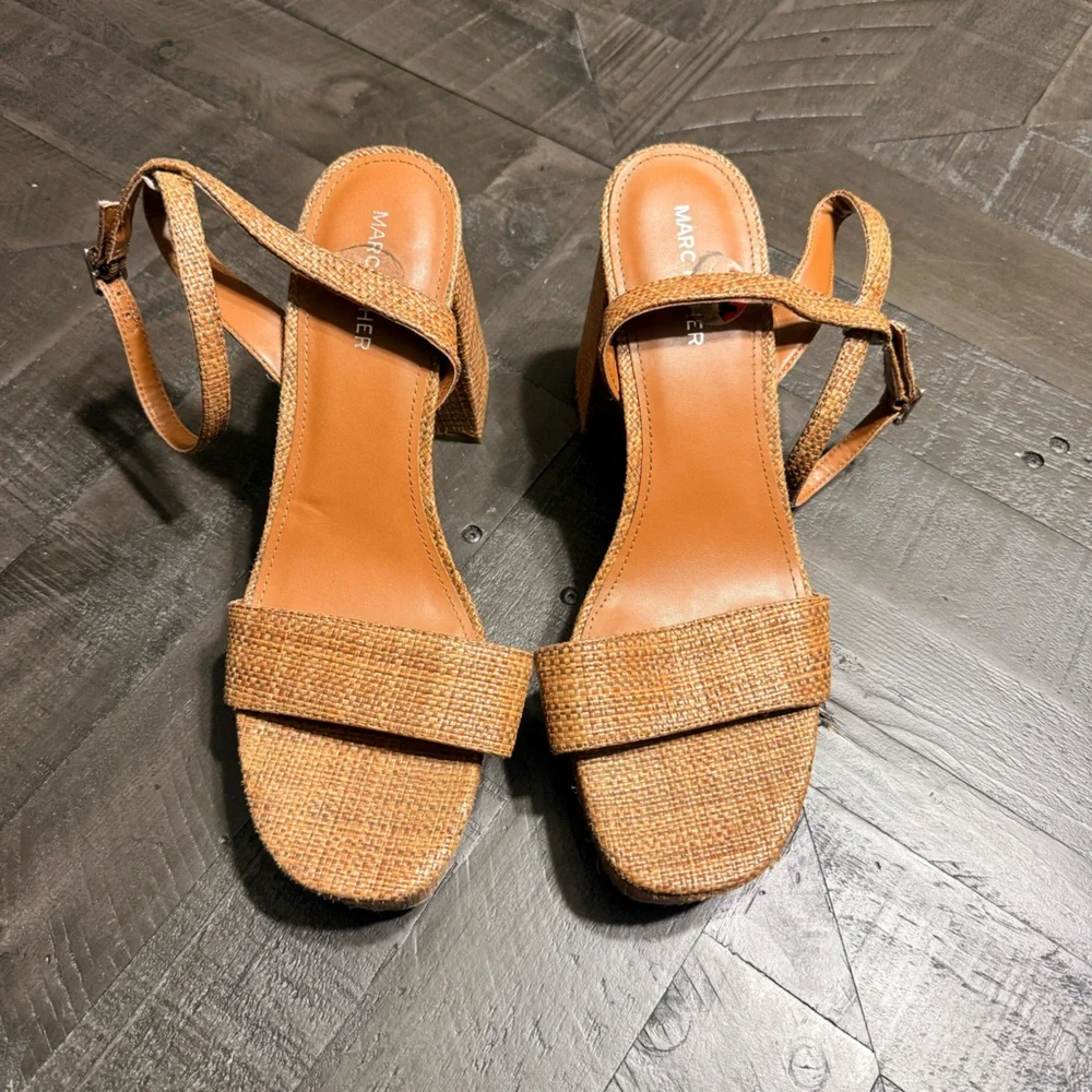 Marc Fisher Sadel Strappy Block Heel Sandals W10 - Picture 4 of 6